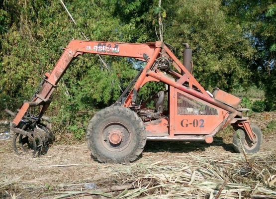 ขาย รถคีบ 3 ล้อ เครื่องดอยซ์ สภาพพร้อมใช้งาน ราคาต่อรองได้ครับ