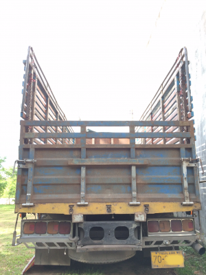 ขาย10ล้อ HINO195แรงม้า รุ่น FL3HNKA