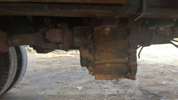 สิบล้อ hino KT925 เครื่อง EH700 ปั้มลม ช่วงล่าง 2 เพลา อีซูซุ 200 จั้มโบ้ สโลกลาง เบรก จิฟฟี่ พวงมาลัยเพาเวอร์ เครื่องดีคันซีสวย ทะเบียนม.79 เล่มเอกสารพร้อมโอน