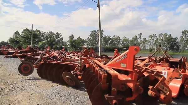 มากันอีกแล้วงานประมูลอุปกรณ์คูโบต้า และรถคูโบต้า