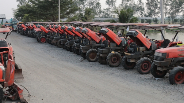 มากันอีกแล้วงานประมูลอุปกรณ์คูโบต้า และรถคูโบต้า