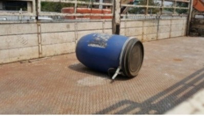 HINO FD 1J - 195 HP HO7D รถบรรทุกหกล้อ กระบะบรรทุกคอกเหล็กความยาว 6.50 เมตรสวยๆพร้อมบรรทุกหนักได้เลยครับ เครื่องยนต์แรงดีเดิมไม่มีแตกเยิ้ม หัวเก๋งสมอเงินสวยจัด ภายในห้องเก๋งสะอาดคอนโซลครบ แอร์เย็น พวงมาลัยเพาเวอร์ ระบบเบรคทริ๊ปฟี้ครบครัน ช่วงล่างใหญ่แน่นด