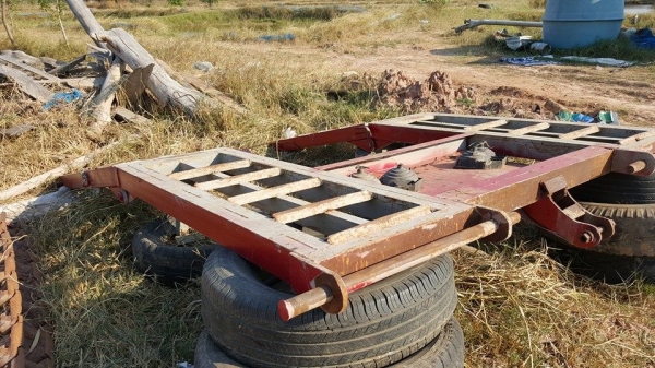 ขาย10ล้อ1เพลาHINO KT168แรง ลากแบ็คโค200 หางปลาลากรถเกี่ยว กระบอกไฮดรอลิกซ์ แชชซีดี เอกสารเล่มทะเบียนครบ พร้อมวิ่งงาน