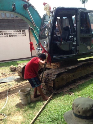 **680,000 บ.ต่อรอง/// แบคโฮ KOBELCO SK100 MARK V(5) Super ไฟครบ อินวอย **ขาย KOBELCO MARK-5 SK100 ซุปเปอร์ แบคโฮ100 สภาพดี พร้อมใช้งาน เอกสารอินวอย HYD.EXCAVATOR KOBELCO SK100 MARK V(5) SUPER ไฟฟ้าครบ เครื่องเดิม ปั้มเดิม ครับ เครื่อง ISUZU 4BG1-4สูบ 78HP **680,000 บ.ต่อรอง/// แบคโฮ KOBELCO SK100 MARK V(5) Super ไฟครบ อินวอย **ขาย KOBELCO MARK-5 SK100 ซุปเปอร์ แบคโฮ100 สภาพดี พร้อมใช้งาน เอกสารอินวอย HYD.EXCAVATOR KOBELCO SK100 MARK V(5) SUPER ไฟฟ้าครบ เครื่องเดิม ปั้มเดิม ครับ เครื่อง ISUZU 4BG1-4สูบ 78HP