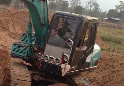 **680,000 บ.ต่อรอง/// แบคโฮ KOBELCO SK100 MARK V(5) Super ไฟครบ อินวอย **ขาย KOBELCO MARK-5 SK100 ซุปเปอร์ แบคโฮ100 สภาพดี พร้อมใช้งาน เอกสารอินวอย HYD.EXCAVATOR KOBELCO SK100 MARK V(5) SUPER ไฟฟ้าครบ เครื่องเดิม ปั้มเดิม ครับ เครื่อง ISUZU 4BG1-4สูบ 78HP **680,000 บ.ต่อรอง/// แบคโฮ KOBELCO SK100 MARK V(5) Super ไฟครบ อินวอย **ขาย KOBELCO MARK-5 SK100 ซุปเปอร์ แบคโฮ100 สภาพดี พร้อมใช้งาน เอกสารอินวอย HYD.EXCAVATOR KOBELCO SK100 MARK V(5) SUPER ไฟฟ้าครบ เครื่องเดิม ปั้มเดิม ครับ เครื่อง ISUZU 4BG1-4สูบ 78HP