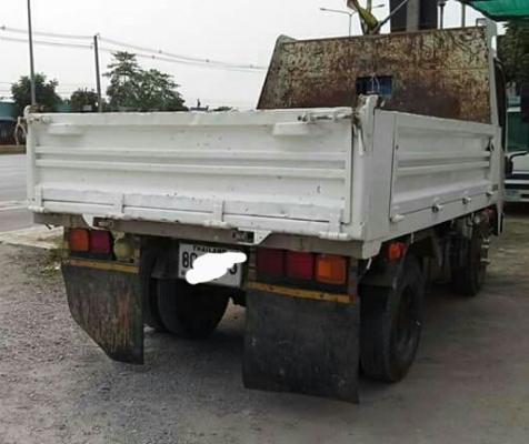 หกล้อ อีซูซุ NMR 130ปี54 ดั้มสามมิต สภาพดีเดิมๆสวยพร้อมใช้งาน ทะเบียนพร้อมโอน ราคา 695,000บ ครับ