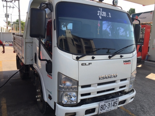 หกล้อ อีซูซุ NMR 130ปี54 ดั้มสามมิต สภาพดีเดิมๆสวยพร้อมใช้งาน ทะเบียนพร้อมโอน ราคา 695,000บ ครับ