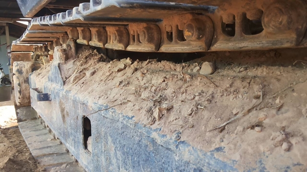 แบคโฮ KOMATSU PC120-5 ตัวเดินใหญ่ ไฟตัด อุปกรณ์กล่อง+จอ มี เอกสารอินวอย **ขาย KOMATSU PC120-5 แบคโฮยอดนิยม รุ่นพิเศษ ตัวเดินใหญ่ สภาพพร้อมใช้งาน เอกสารอินวอย HYD.EXCAVATOR KOMATSU PC120-5 S/N.40309 (ซีเรียลสูง) ตัวเดินใหญ่ ไฟฟ้าตัด อ