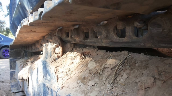 แบคโฮ KOMATSU PC120-5 ตัวเดินใหญ่ ไฟตัด อุปกรณ์กล่อง+จอ มี เอกสารอินวอย **ขาย KOMATSU PC120-5 แบคโฮยอดนิยม รุ่นพิเศษ ตัวเดินใหญ่ สภาพพร้อมใช้งาน เอกสารอินวอย HYD.EXCAVATOR KOMATSU PC120-5 S/N.40309 (ซีเรียลสูง) ตัวเดินใหญ่ ไฟฟ้าตัด อ