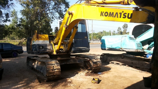 แบคโฮ KOMATSU PC120-5 ตัวเดินใหญ่ ไฟตัด อุปกรณ์กล่อง+จอ มี เอกสารอินวอย **ขาย KOMATSU PC120-5 แบคโฮยอดนิยม รุ่นพิเศษ ตัวเดินใหญ่ สภาพพร้อมใช้งาน เอกสารอินวอย HYD.EXCAVATOR KOMATSU PC120-5 S/N.40309 (ซีเรียลสูง) ตัวเดินใหญ่ ไฟฟ้าตัด อ