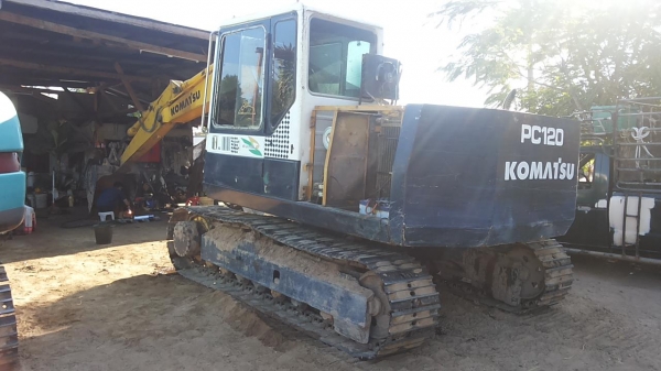 แบคโฮ KOMATSU PC120-5 ตัวเดินใหญ่ ไฟตัด อุปกรณ์กล่อง+จอ มี เอกสารอินวอย **ขาย KOMATSU PC120-5 แบคโฮยอดนิยม รุ่นพิเศษ ตัวเดินใหญ่ สภาพพร้อมใช้งาน เอกสารอินวอย HYD.EXCAVATOR KOMATSU PC120-5 S/N.40309 (ซีเรียลสูง) ตัวเดินใหญ่ ไฟฟ้าตัด อ