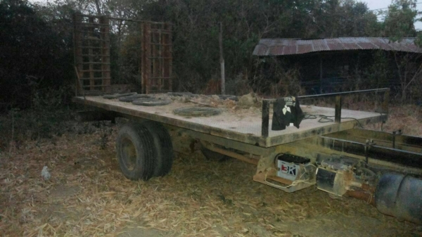 ขออนุญาติขาย 6ล้อเทนเลอหาปลาเครื่อง wo4d117  แรงหางเทนเลอยังไม่ลงเล่มเล่มพร้อมโอนรถพร้อมใช้ ราคา 230000  สนใจติดต่อ  ช่างดำ  0853224877-0988930465