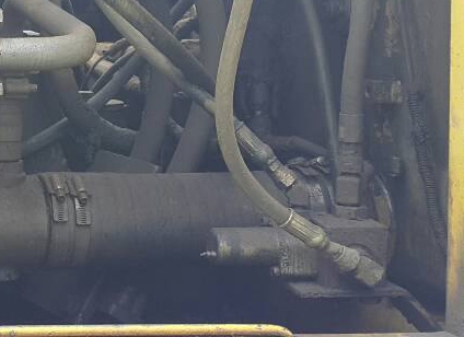 แบคโฮ KOMATSU PC200-6 เล่มทะเบียน **ขาย KOMATSU PC200-6 แบคโฮสวยๆ มีเล่มทะเบียน HYD.EXCAVATOR KOMATSU PC200-6 Original Japan Model S/N(ซีเรียล) 93022 ไฟฟ้าครบ ปั้มเดิม เครื่องวางใหม่ (ยังไม่ลงเล่ม) เครื่องCUMMINS(PC200-7)-6สูบ แน่น แ