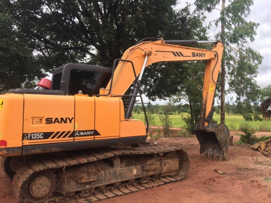 ขออนุญาติขายเปลี่ยน ราคา SA NY รุ่น SY135C ขายดาว 550000 บาทงวดล่ะ59000 บาทเหลือ 20 งวด ตัดสด1750000 สนใจติดต่อ 0853224877-0988930465