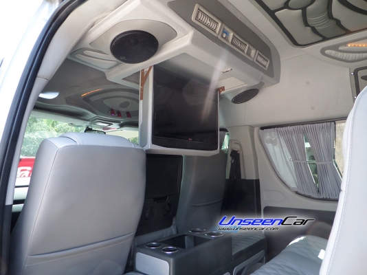 โทร 0922726669 ตันหยงเบสท์รถตู้ฝั่งธน COMMUTER ปี 2012 ดีเซลล์ แต่งวีไอพี แอร์บัส เบาะหนัง 4 แถว ราคา 999,000 บาท