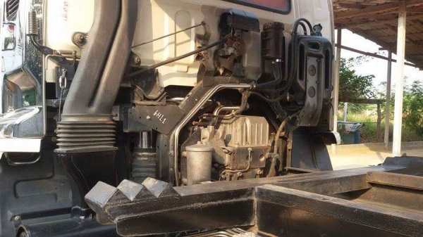 ขาย240นางฟ้าแท้โค๊ตR ช่วงล่าง เดก้า หัวนอก เครื่อง 6WF 370 แรงม้า เกียร์ Rockwell นอกของแต่งแท้ทุกชิ้น  สวยแรง จบครับ สนใจโทรมา 082-4691806