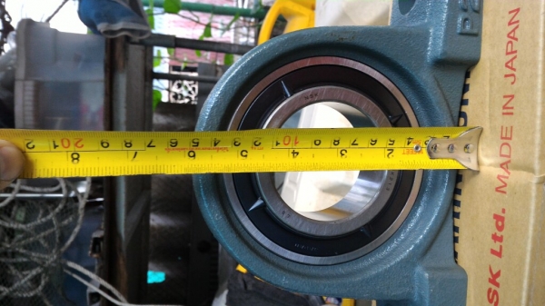 ลูกปืนตุ๊กตา