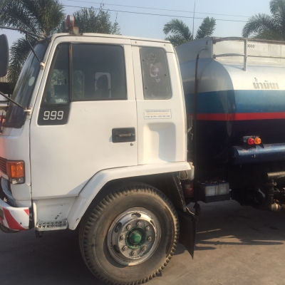 ขายรถน้ำมันอีซูซุ Rocky 175 แท้ ปี 2533 แท็งค์บรรจุ 15,000 ลิตร 5 ช่อง พร้อมปั๊ม คัสซีสวยตลอดเส้น หัวเดิมบาง เอกสารเล่มทะเบียนครบ ขายรถน้ำมันอีซูซุ Rocky 175 แท้ ปี 2533 แท็งค์บรรจุ 15,000 ลิตร 5 ช่อง พร้อมปั๊ม คัสซีสวยตลอดเส้น หัวเดิมบาง เอกสารเล่มทะเบียนครบ