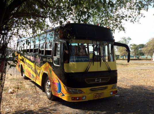 ขายรถบัส Hino 10 เมตร สภาพดีพร้อมใช้งาน(ลดราคา 350,000 18/3/59) ขายรถบัส Hino 10 เมตร สภาพดีพร้อมใช้งาน(ลดราคา 350,000 18/3/59)