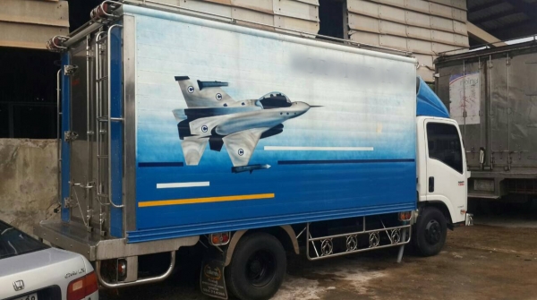 ขายรถ 6 ล้อ ตู้เปียก อีซูซุ NMR 130 แรงปี 56 สภาพสวยเดิม สนใจติดต่อได้ที่  081-9420141  ,  081-5715326