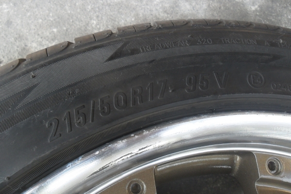 ล้อแม็ก17นิ้ว5รู114 พร้อมยาง สวยๆ 4 ล้อ ราคา 7500 บาท