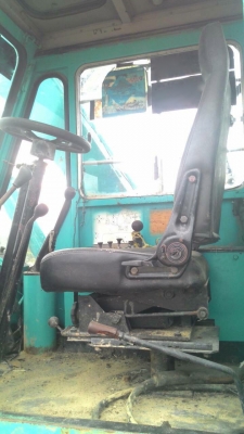 รถแบคโฮ KOMATSU  PC 60 - 2.    สนใจติดต่อ  081 - 6079515