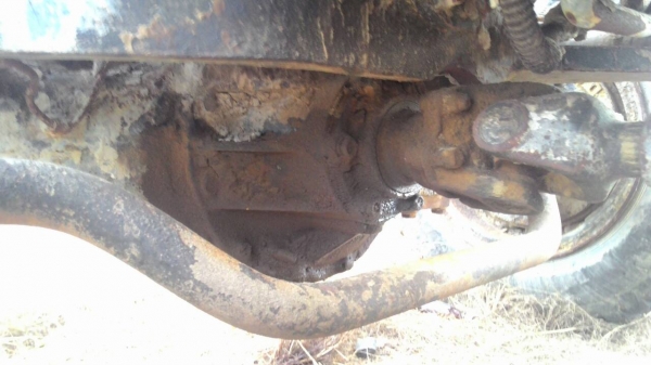 รถแบคโฮ KOMATSU  PC 60 - 2.    สนใจติดต่อ  081 - 6079515