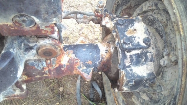 รถแบคโฮ KOMATSU  PC 60 - 2.    สนใจติดต่อ  081 - 6079515