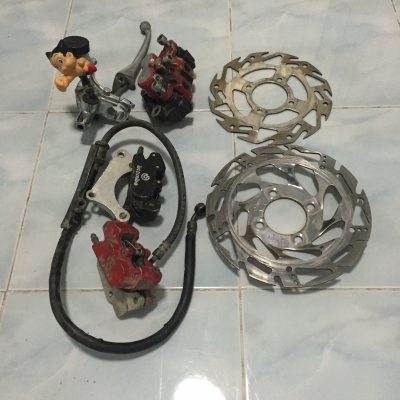 ขายปั้มบนและปั้มล่างและจานดิส ทั้งหมด ราคา 799 บาท พร้อมจัดส่ง