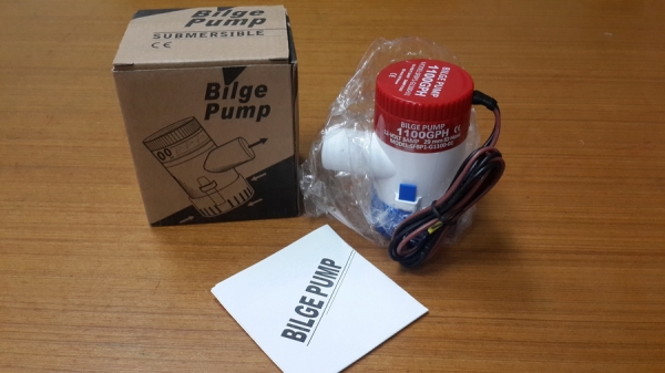 ขายBILGE PUMP 12Vขนาด 1100GPH ของใหม่เก่าเก็บ