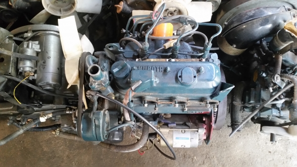 kubota 3สูบ 25แรง เก่าญี่ปุ่น