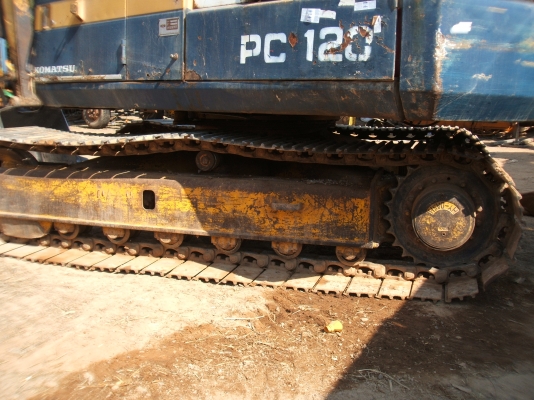 ขายรถแม็คโคร PC120-3 โคมัตสุ เครื่องเดิม ปั้มดี เอวเเน่น ตัวเดินดี พร้อมใช้งาน ขายรถแม็คโคร PC120-3 โคมัตสุ เครื่องเดิม ปั้มดี เอวเเน่น ตัวเดินดี พร้อมใช้งาน