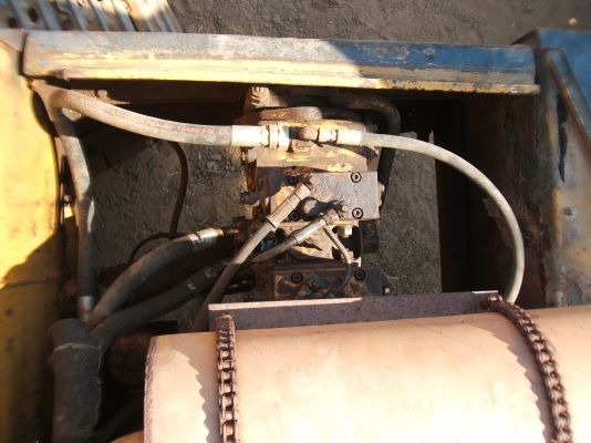 ขายรถแม็คโคร PC120-3 โคมัตสุ เครื่องเดิม ปั้มดี เอวเเน่น ตัวเดินดี พร้อมใช้งาน ขายรถแม็คโคร PC120-3 โคมัตสุ เครื่องเดิม ปั้มดี เอวเเน่น ตัวเดินดี พร้อมใช้งาน