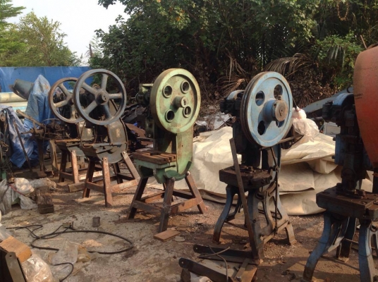 ขายเหมาเครื่องจักรมีทั้งหมด 19 ตัวหรือซื้อแยกก้ได้ครับ ขายเหมาเครื่องจักรมีทั้งหมด 19 ตัวหรือซื้อแยกก้ได้ครับ