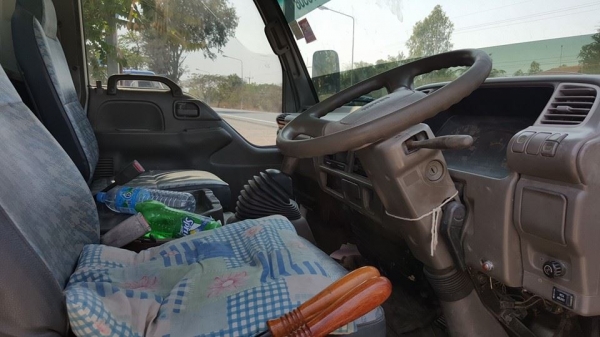 ขาย6ล้อดัมพ์ NKR130แรง 4HG1 กระบะยาว4เมตร แชชซีสวยเครื่องดี ก.ไฟฟ้า แอร์ครบ เครื่องแน่น ยางดี สภาพพร้อมวิ่งงาน ชุดโอนทะเบียนครบ