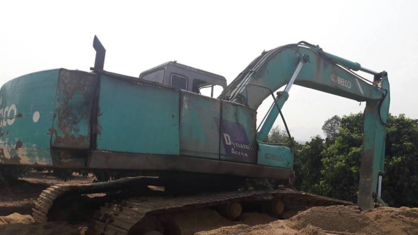 KOBELCO SK200 M2