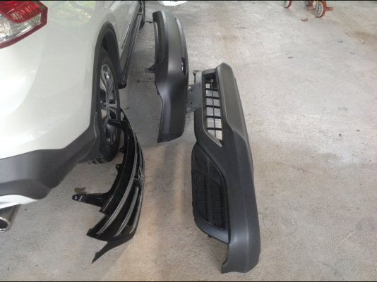 ขายกันชนหน้าหลังและตะแกรงหน้า CRV 2013 ตัว S ถอดจากศูนย์ไม่เคยใช้ สภาพดี