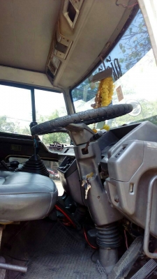 ขายสิบล้อ ราคา 835,000บ มิตซู ไอ้หลง FN527-TF 220โบว์ ปี47 เกียร์เดิม10สปีส 2เพาเบรคใหญ่ ดั้มพื้นเรียบ สภาพดีสวยกริ๊ปเดิมๆพร้อมใช้งาน ทะเบียนพร้อมโอน ราคา 835,000บ  ต่อรองได้