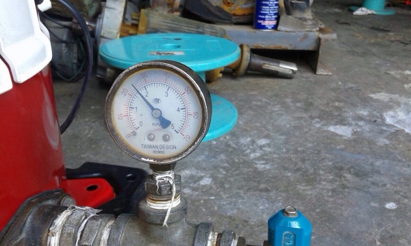 ขายปั้มน้ำอัตโนมัติ ITC(Hitachi) 150W สภาพสวยเดิมๆ วิ่งนิ่ม ตรวจเช็คแรงดันเรียบร้อย ไม่มีรั่วซึม พร้อมใช้งาน