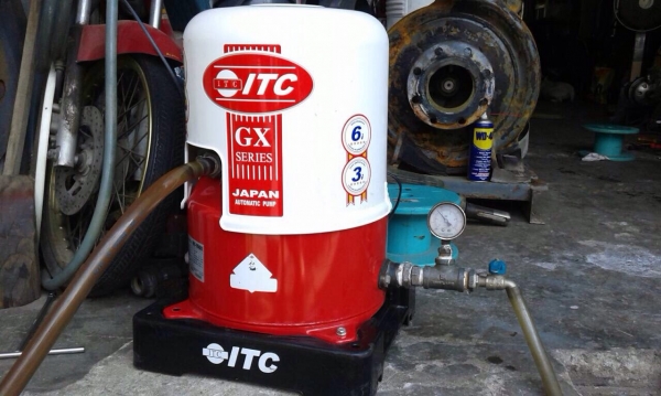 ขายปั้มน้ำอัตโนมัติ ITC(Hitachi) 150W สภาพสวยเดิมๆ วิ่งนิ่ม ตรวจเช็คแรงดันเรียบร้อย ไม่มีรั่วซึม พร้อมใช้งาน