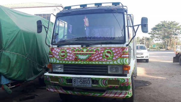 ขาย10ล้อเทรลเลอร์ หลง FUSO 195 1เพลา ช่วงล่างใหญ่ หางพับลากรถเกี่ยวข้าว แชชซีสวยเครื่องดี สภาพพร้อมวิ่งงาน ชุดโอนทะเบียนครบ
