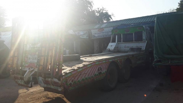 ขาย10ล้อเทรลเลอร์ หลง FUSO 195 1เพลา ช่วงล่างใหญ่ หางพับลากรถเกี่ยวข้าว แชชซีสวยเครื่องดี สภาพพร้อมวิ่งงาน ชุดโอนทะเบียนครบ