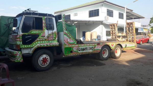 ขาย10ล้อเทรลเลอร์ หลง FUSO 195 1เพลา ช่วงล่างใหญ่ หางพับลากรถเกี่ยวข้าว แชชซีสวยเครื่องดี สภาพพร้อมวิ่งงาน ชุดโอนทะเบียนครบ
