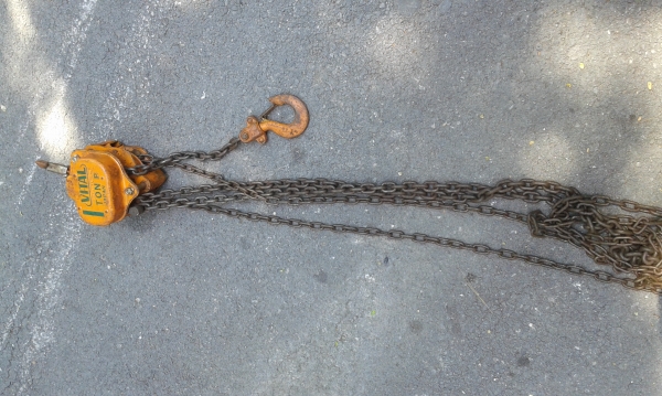 รอกโซ่ vital