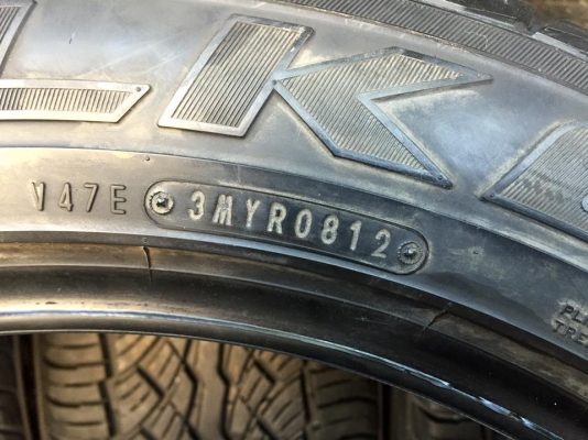 ขายยาง FALKEN ZIEX S/TZ04 (MADE IN JAPAN) 265-50-20 ปี12 ดอกเต็ม ไม่มีปะ ชุดละ 4,900 บาท