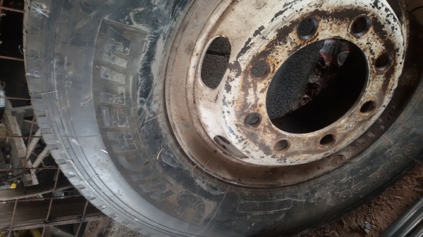 ขายล้อพร้อมยางครับ