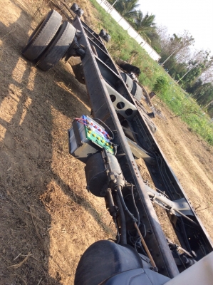 MITSUBISHI FUSO (FK455) เครื่อง 160 แรง ยาว 7.2 ม. รถเดิมๆขับดี เครื่องดี เบรคดี ครัทซีสวยจัด ขาย 435,000 บาท (ศุภากร 081-1903107,081-4252943)