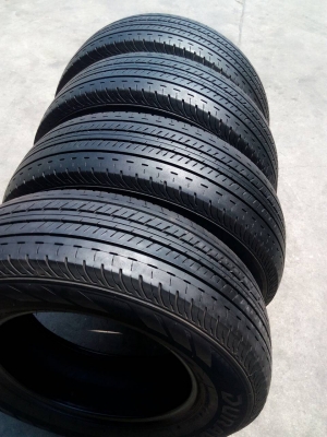 205/70R15 BRIDGESTONE DURAVIS R611 ชุด 4 เส้น tel.081-427-3941 ไอดีไลน์ 0814273941 205/70R15 BRIDGESTONE DURAVIS R611 ชุด 4 เส้น tel.081-427-3941 ไอดีไลน์ 0814273941
