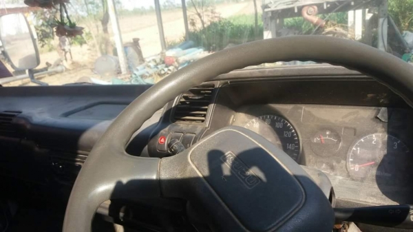 ขายรถ6ล้อ NPR130เทอร์โบ ปี50 ยาว5เมตร เครื่องดีแคชซีสวย ภายในสวย เอกสารพร้อมโอน สนใจโทร 090-8588220คุณนะ 093-3258446คุณบิว หรือเข้าดูสินค้าอื่นๆได้ที่ www.truck.in.th/498 หรือเพจFacebook ณรงค์ ซื้อขายรถมือสอง (เว็บไซต์ส่วนตัว) หรือFacebook คุณนะ รถบรรทุก