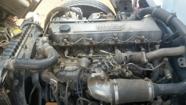 ขายรถ6ล้อ NPR130เทอร์โบ ปี50 ยาว5เมตร เครื่องดีแคชซีสวย ภายในสวย เอกสารพร้อมโอน สนใจโทร 090-8588220คุณนะ 093-3258446คุณบิว หรือเข้าดูสินค้าอื่นๆได้ที่ www.truck.in.th/498 หรือเพจFacebook ณรงค์ ซื้อขายรถมือสอง (เว็บไซต์ส่วนตัว) หรือFacebook คุณนะ รถบรรทุก